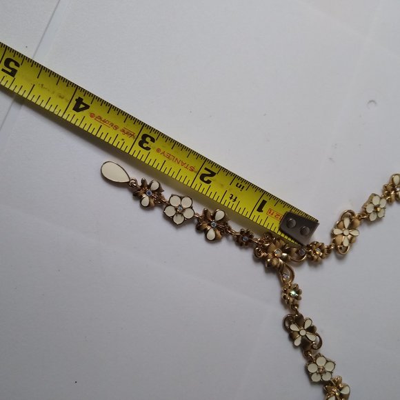 Y Shaped White Flower Metal Necklace 16 Inches - Picture 14 of 15